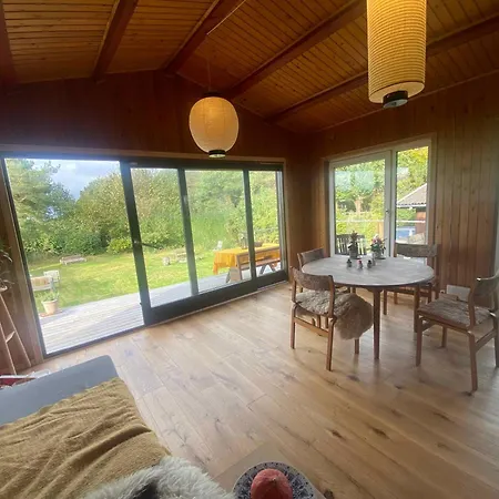 Romantic Retreat Close To The Feriehus Fårevejle