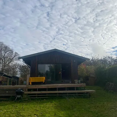 Romantic Retreat Close To The Fårevejle