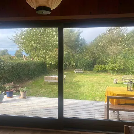 Romantic Retreat Close To The Vakantiehuis Fårevejle