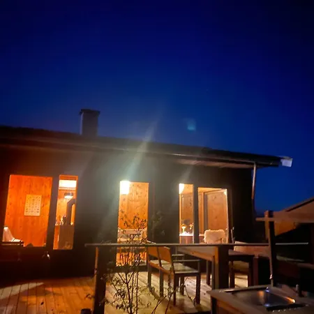 Romantic Retreat Close To The